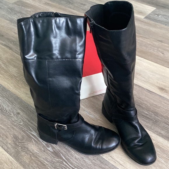 Style & Co. Black Boots - Picture 2 of 5